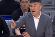 黄荣奇挑衅对手6犯罚下，广东惨败杜锋不满，这是否是比赛的转折点？