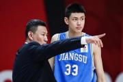 22岁高塔黯然告别CBA：李楠之子李禄瞳，篮球之路何去何从？