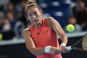 郑钦文如何在东京WTA500赛中上演惊心动魄的逆转好戏？