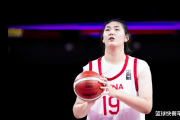 2米28巨星张子宇狂砍80分27板，中国女篮新传奇诞生！