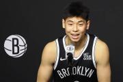 伦纳德五方交易震惊NBA！哈登、字母哥、崔永熙命运多舛，乔治离队真相大揭秘？