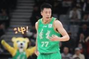 辽宁男篮重磅签约NBA球星，杨鸣意外之举引热议，杜锋能坐得住吗？