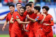 国足出线形势严峻，能否抓住机会直接晋级世界杯？