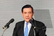 马英九乒乓球对决马龙，谁更胜一筹？