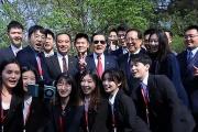 马英九乒乓球对决马龙，谁更胜一筹？